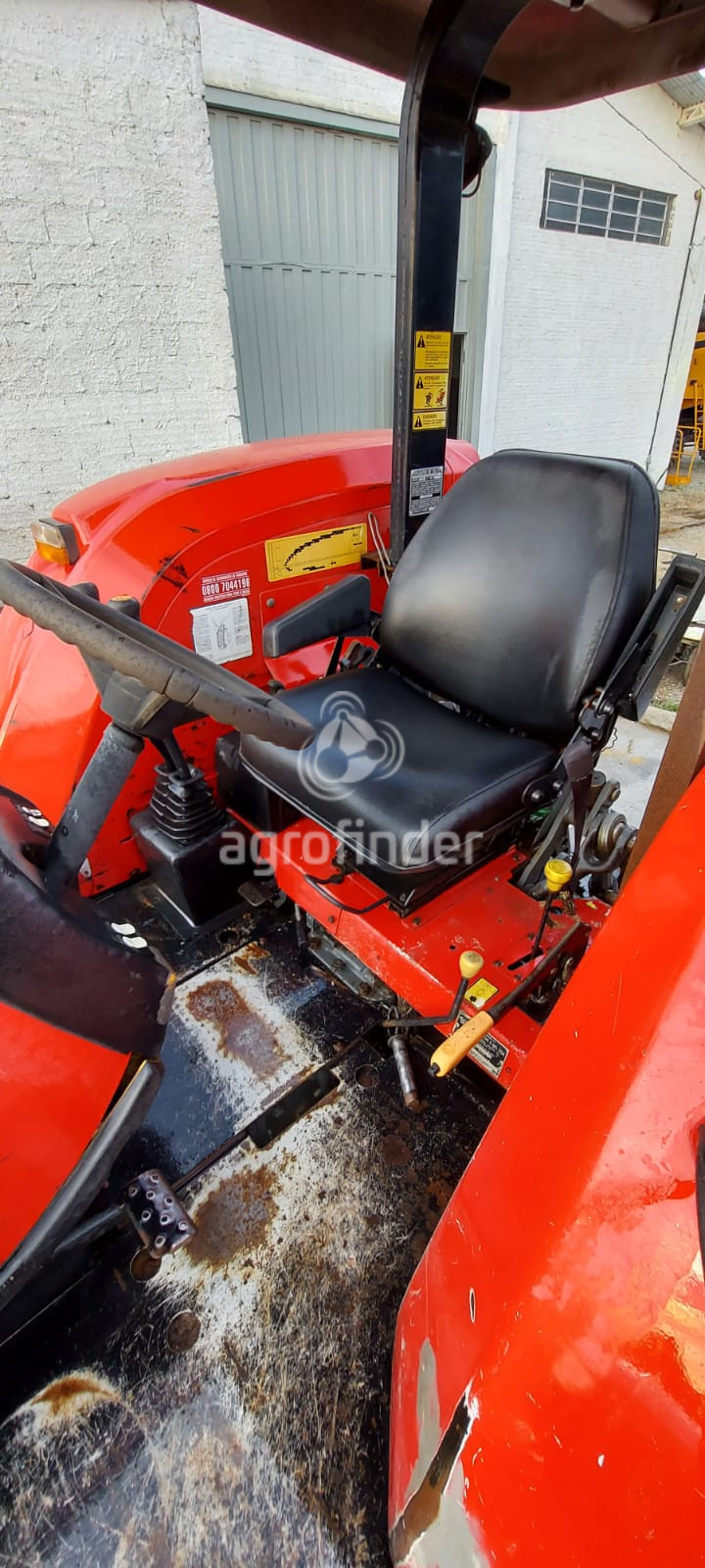 Trator Massey Ferguson 4297 ano 2014