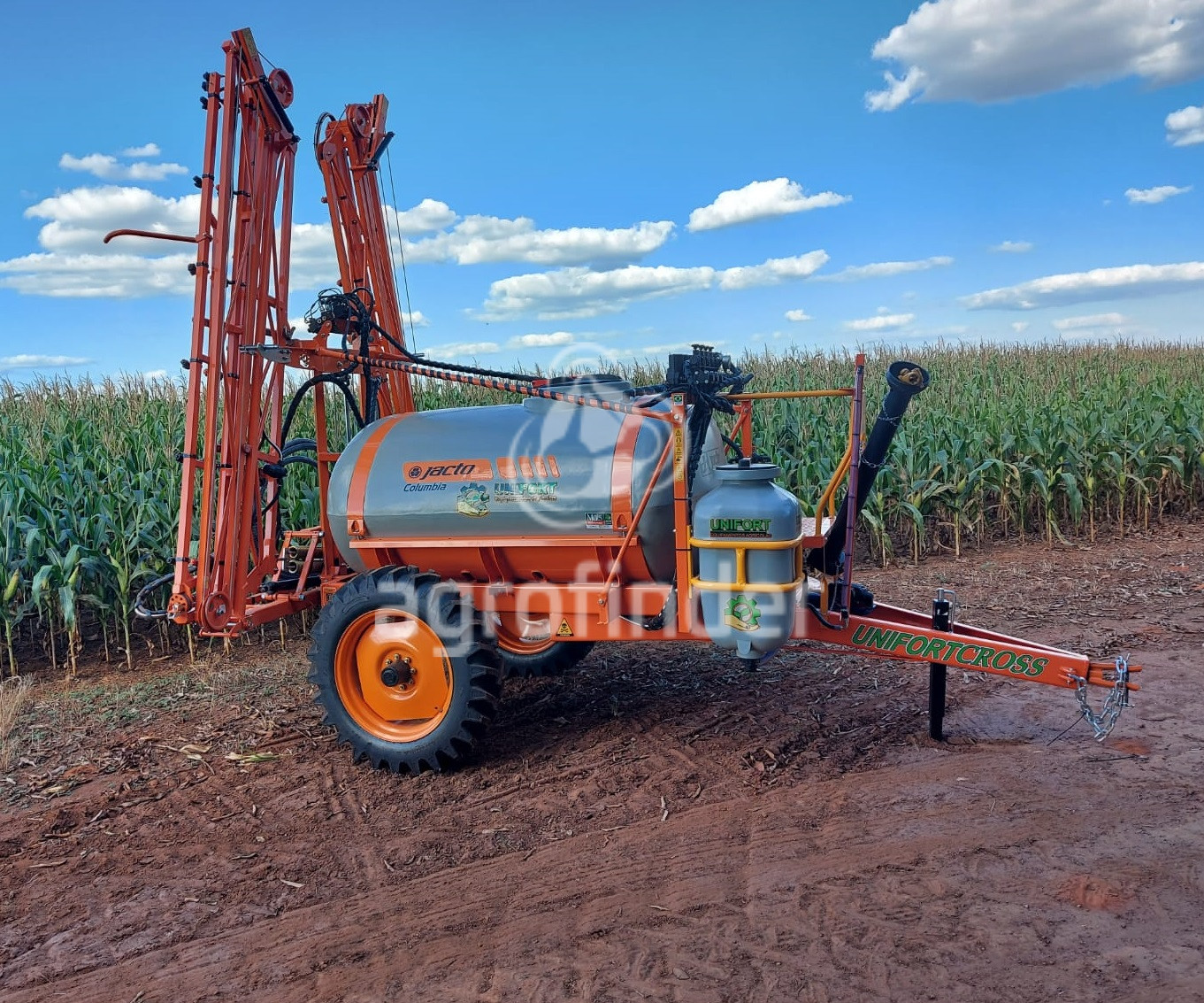 Pulverizador Hidráulico Unifort 2000 L Cross Ano 2023