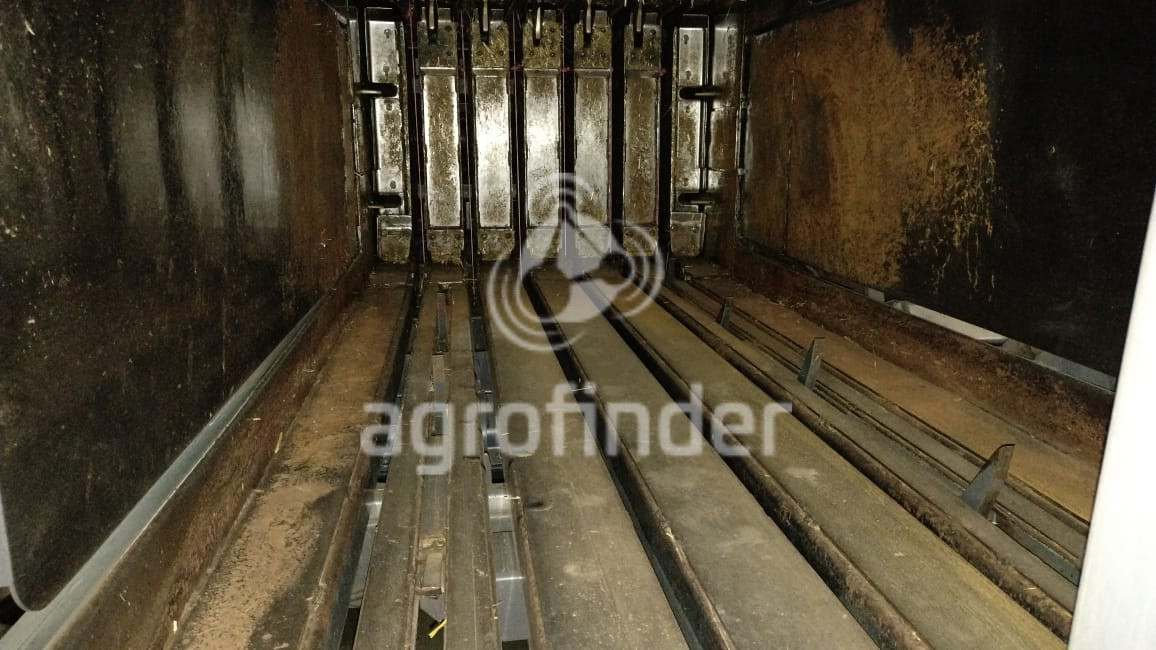 Enfardadeira Challenger 2270 Ano 2012