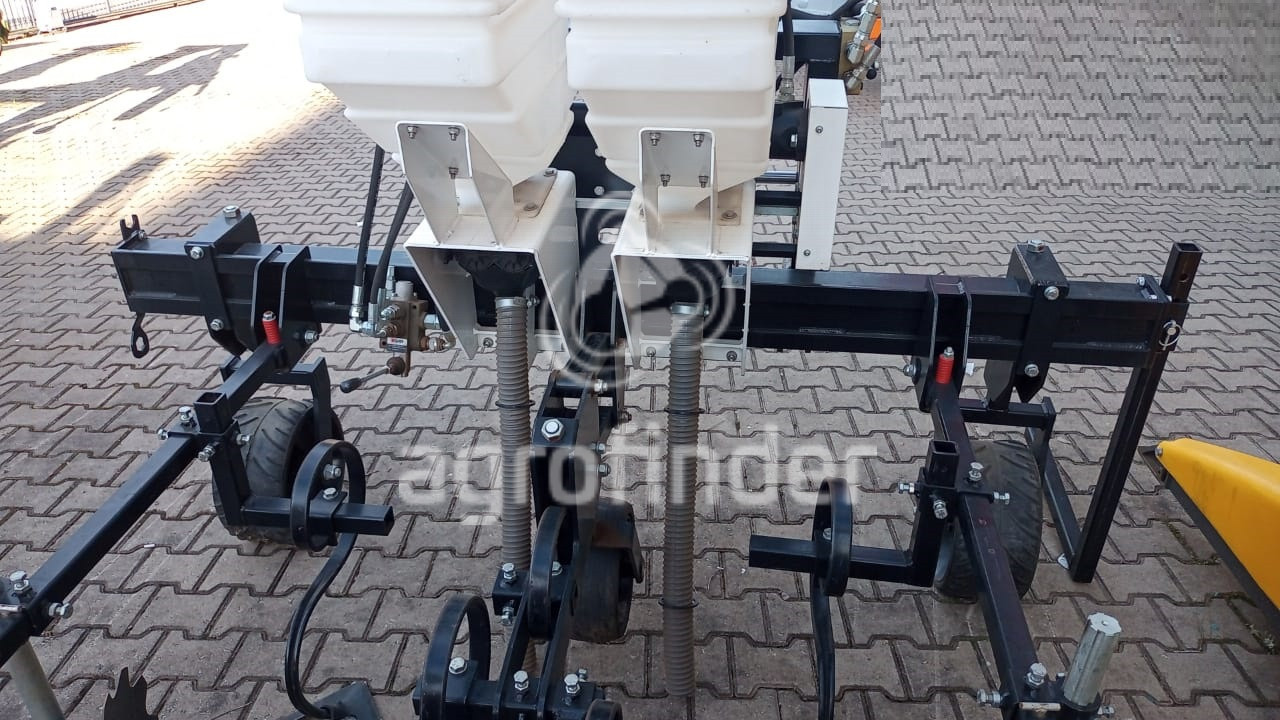 Cultivador de Capina Mecânico  Valmat  VMCC-220 ano 2023