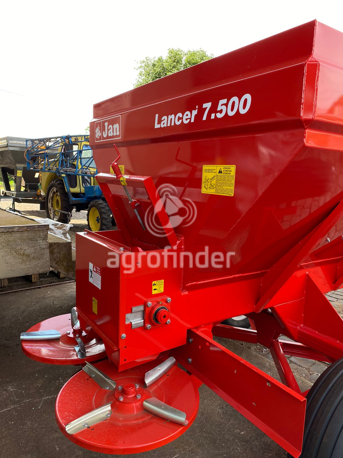 Distribuidor de Fertilizantes Sólidos Jan Lancer 7500 ano 2022