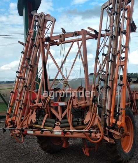 Pulverizador de Arrasto Jacto Columbia AD 18 Ano 2004