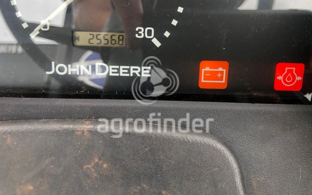 Trator John Deere 5078 E Ano 2015