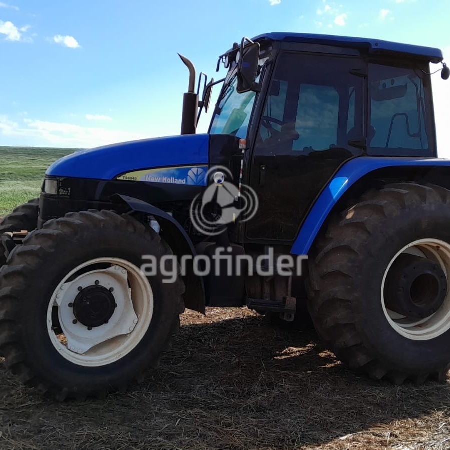 Trator New Holland TS 6040 ano 2014