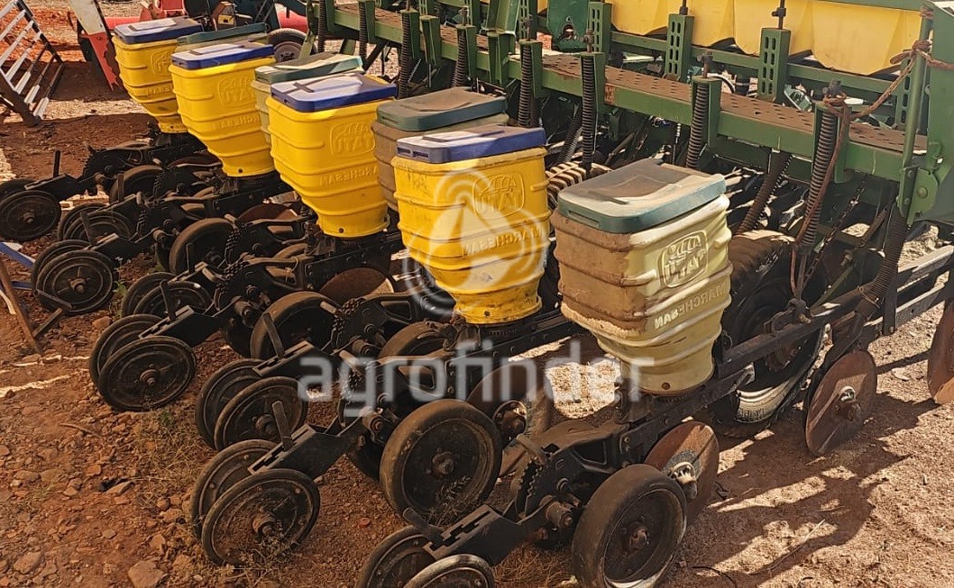 Plantadeira de Verão Tatu PST 3 ano 2007