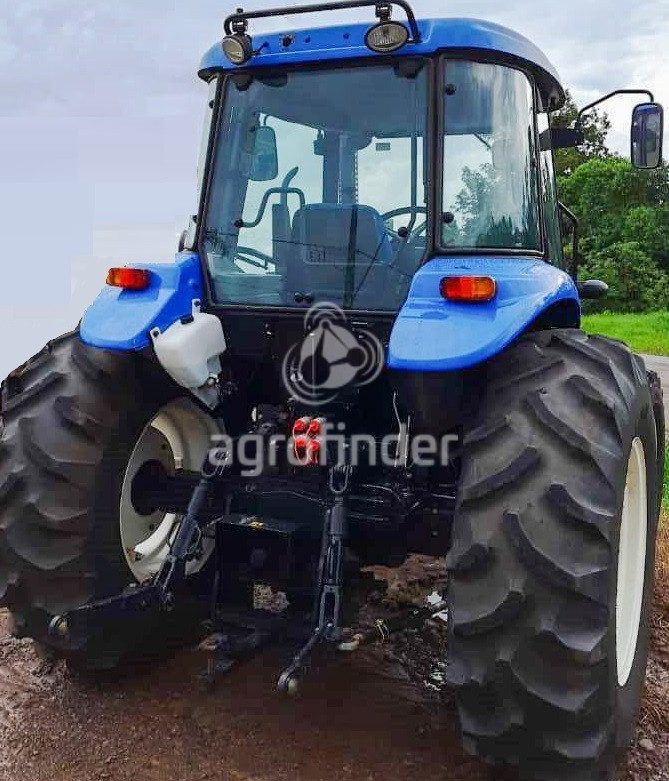 Trator New Holland TL 75 E Ano 2017