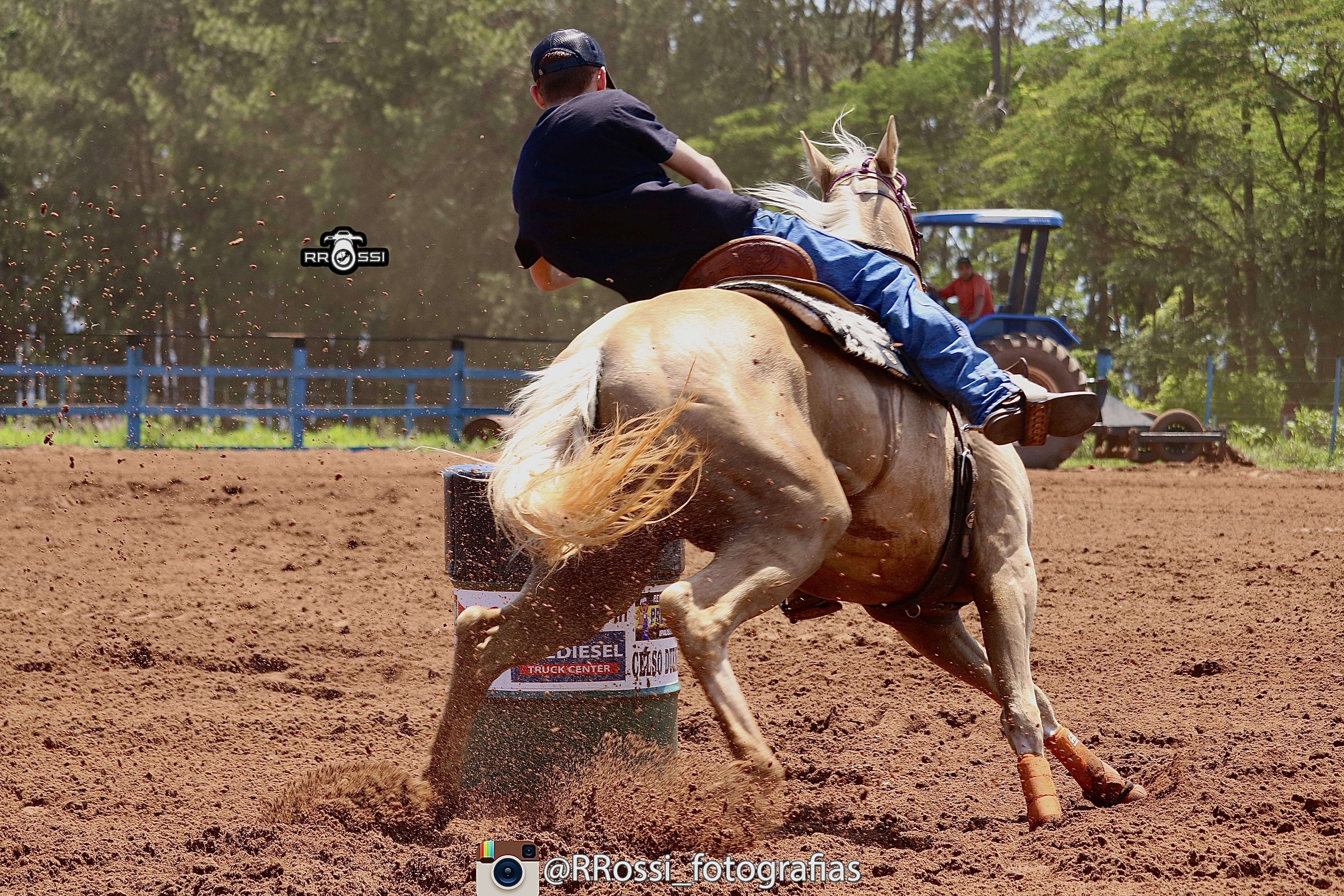 vendo cavalo quarto de milha 3 tambor