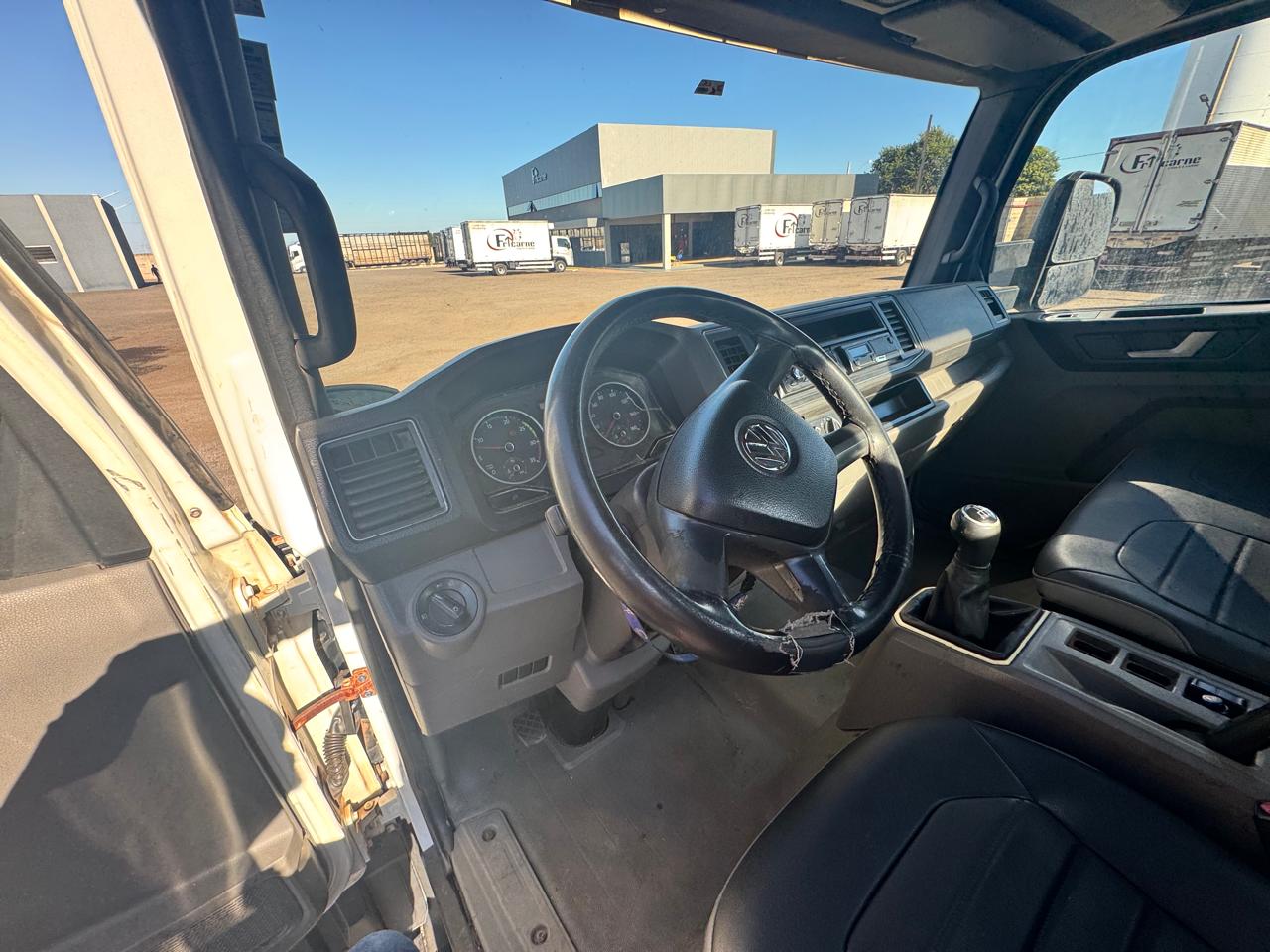 Caminhão VW 11.180 DRC 4x2 2019/2020 Chassi – Pronto para Trabalhar