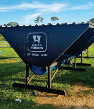 COCHOS COM COBERTURA 3 TELHAS