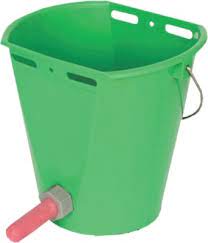 Balde Amament. Verde P/bezerro 8l C/gancho - Tecnolatte