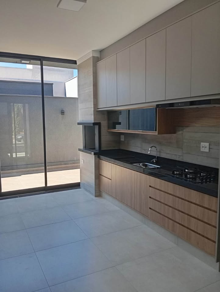 Casa Á Venda | Região Damhas em São José do Rio Preto