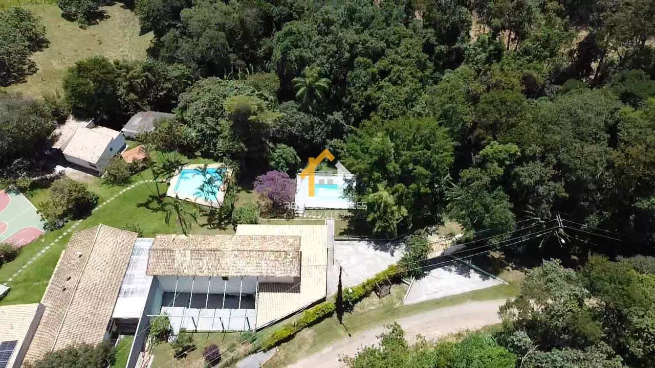 Chácara Á Venda | 2.500 m² Jundiaizinho em Atibaia/SP