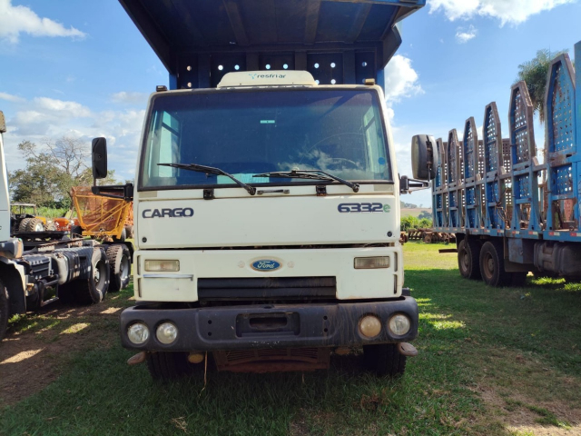 Caminhão Fueiro de Cana Ford Cargo 6332 Ano 2010