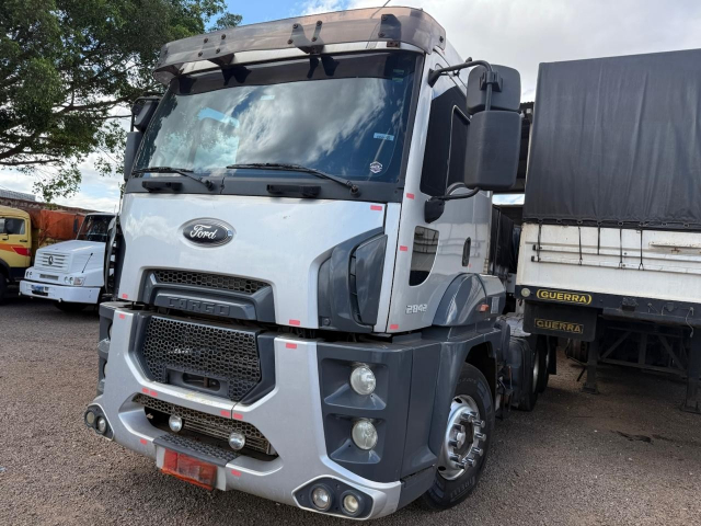 Caminhão Cavalo Mecânico Ford 2842 Ano 2013