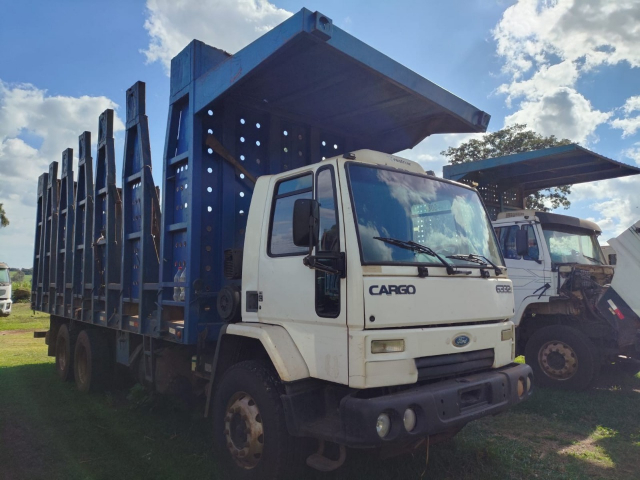 Caminhão Fueiro de Cana Ford Cargo 6332 Ano 2010