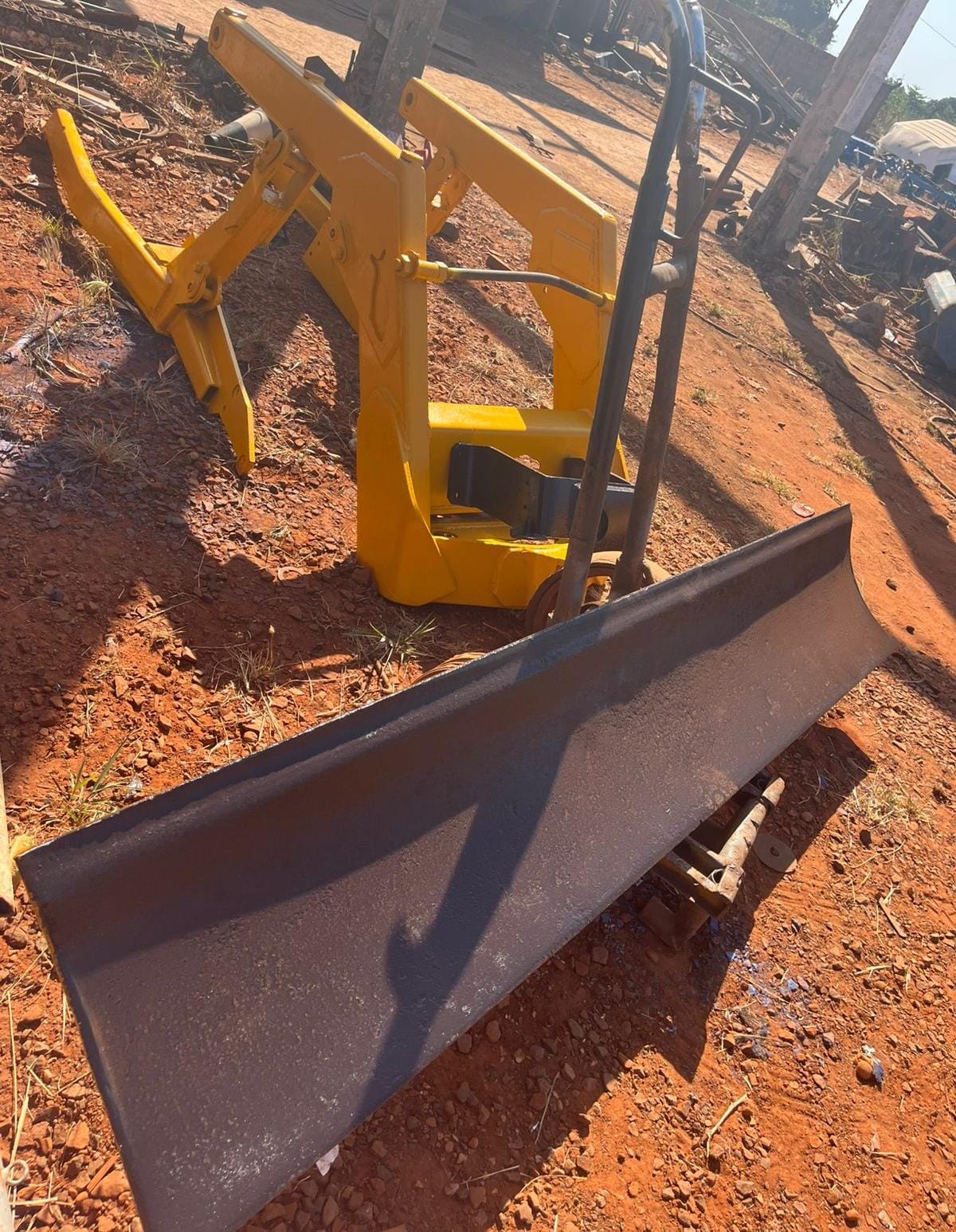 Conjunto de Lâmina para trator de pequeno porte 4x2 cbt/valmet/ford