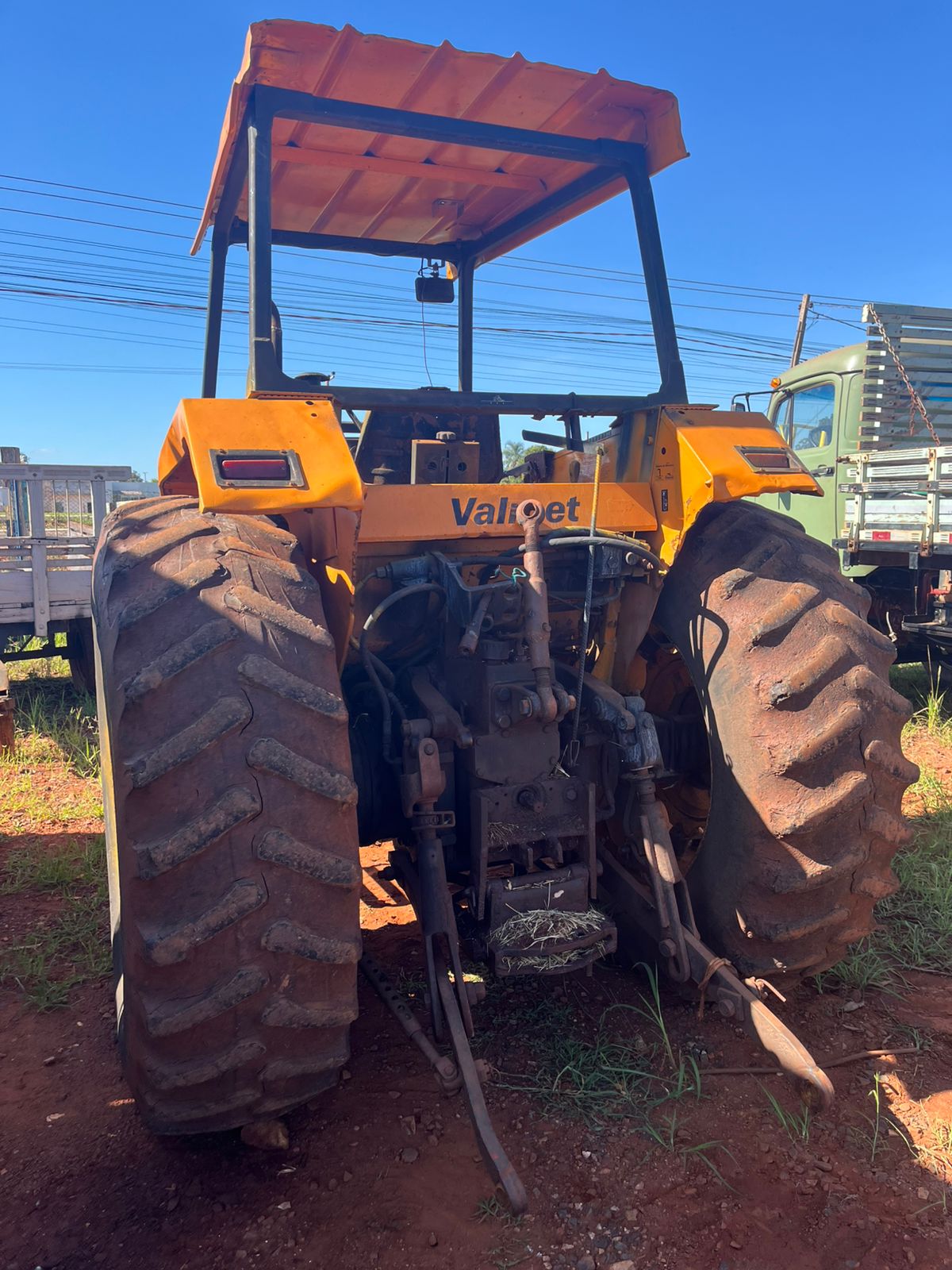Trator Valmet 880 direção hidráulica