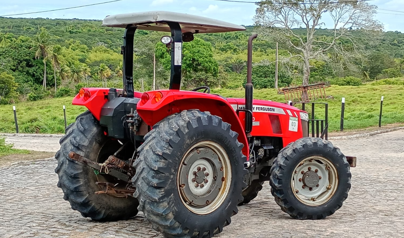 Trator Massey Ferguson MF 4307